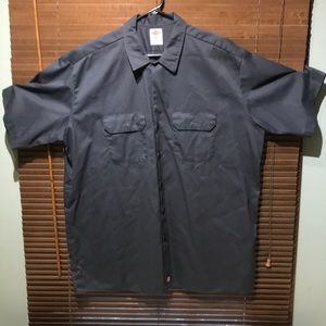 Dickies XXL Gray short sleeve work shirt.